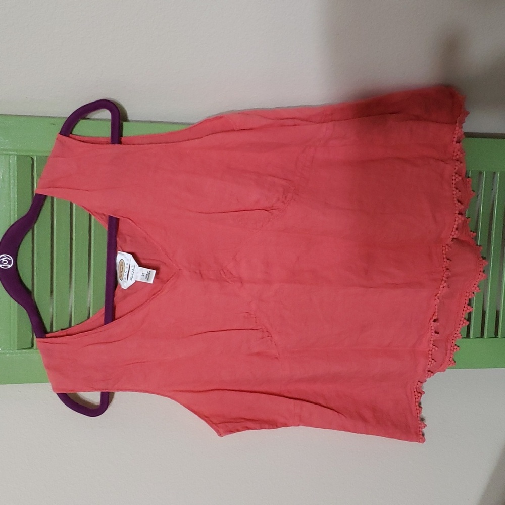Sleeveless top
